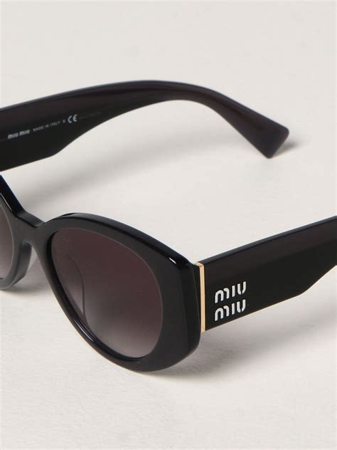 miu miu accesorios|Accesorios Para Mujeres .